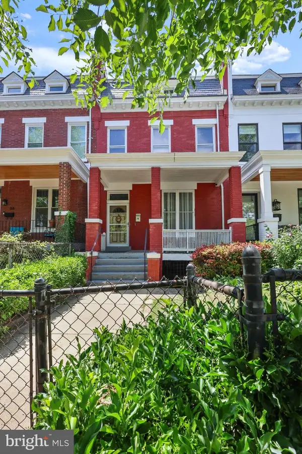 70 Adams St Nw, WASHINGTON, DC 20001