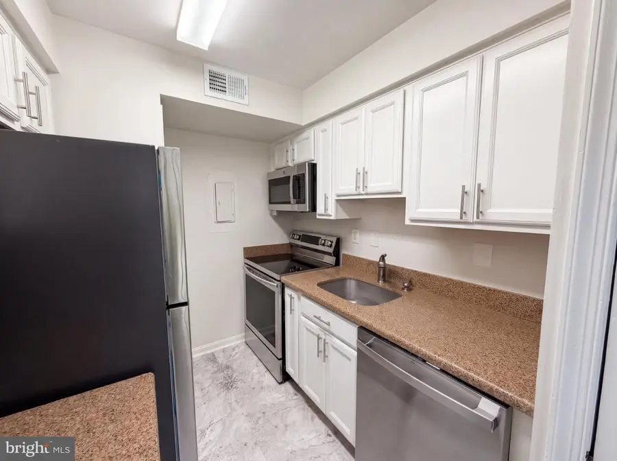 3820 V St Se, Washington, DC 20020 - #2