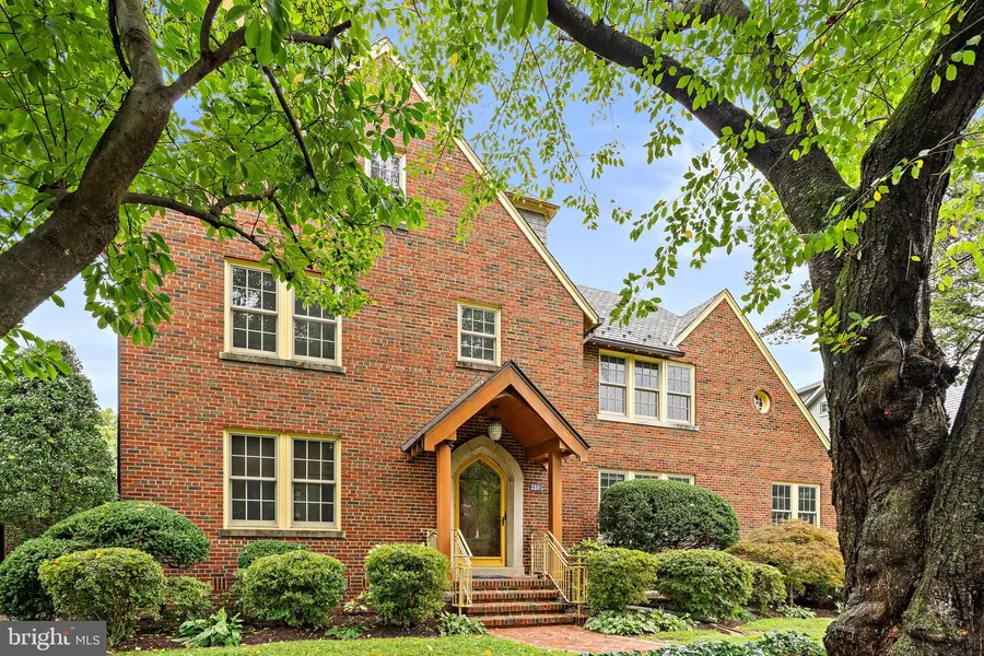3805 Gramercy St Nw, Washington, DC 20016 - #2