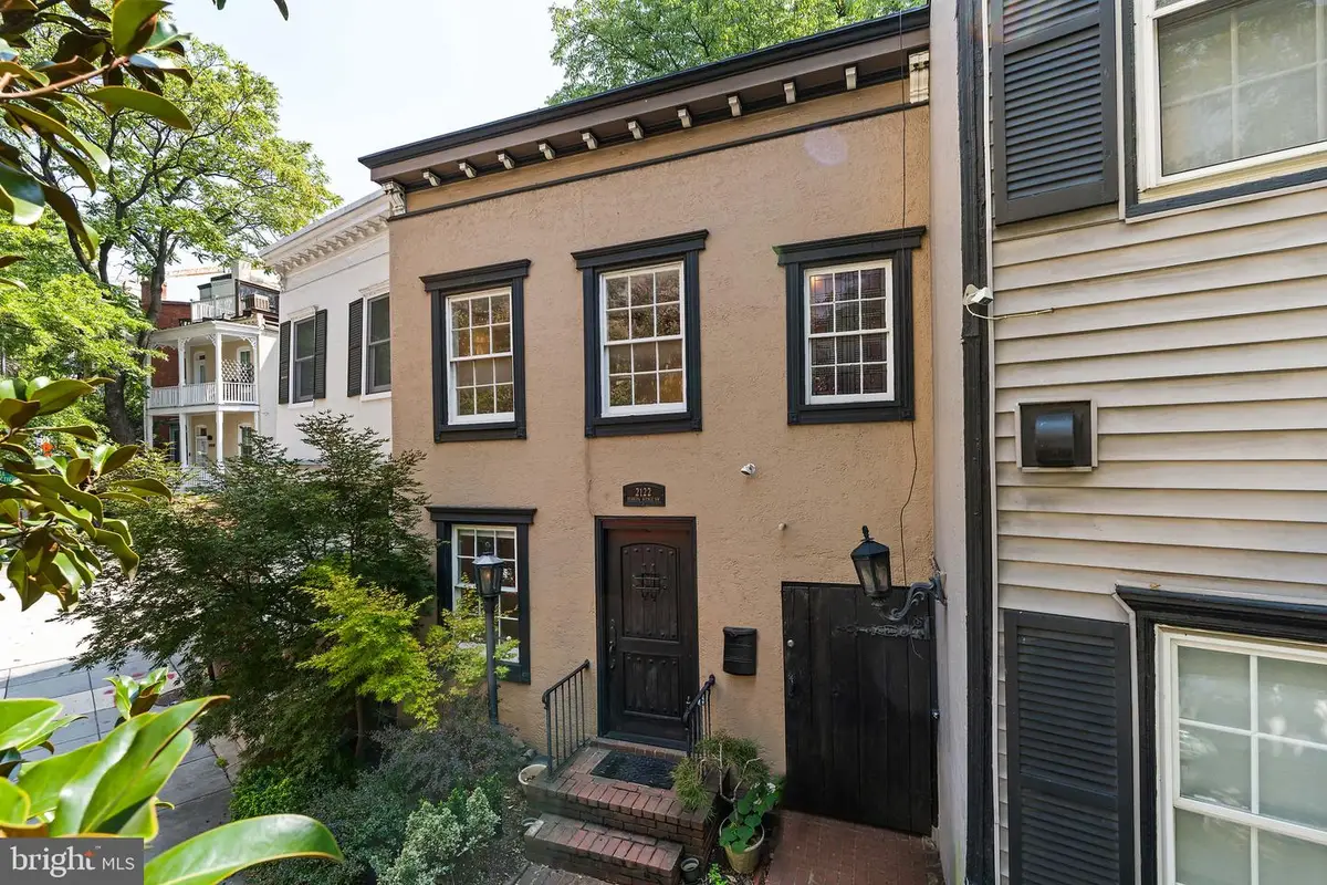 2122 Florida Ave Nw, Washington, DC 20008 - #1