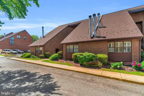 3040 Pineview Ct Ne, WASHINGTON, DC 20018
