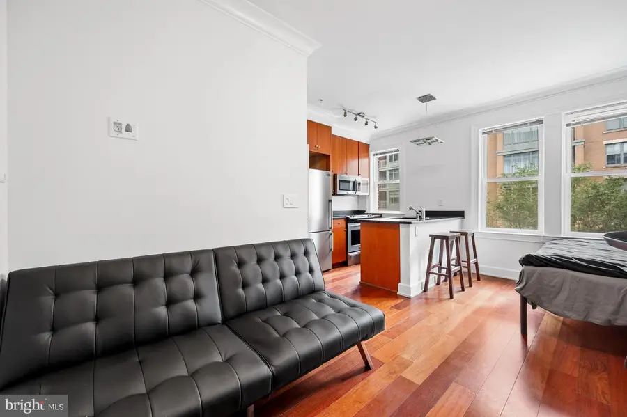 1121 24th St Nw #300, Washington, DC 20037 - #2