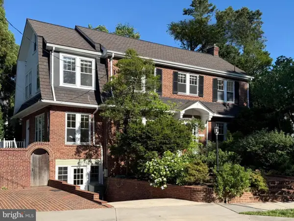 3201 Idaho Ave Nw, WASHINGTON, DC 20016