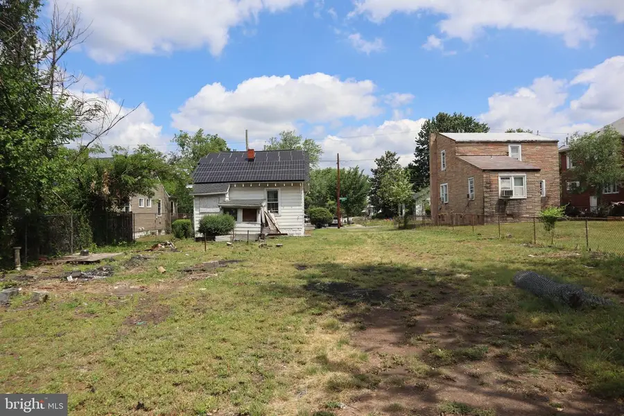 4235 Meade St Ne, Washington, DC 20019 - #3