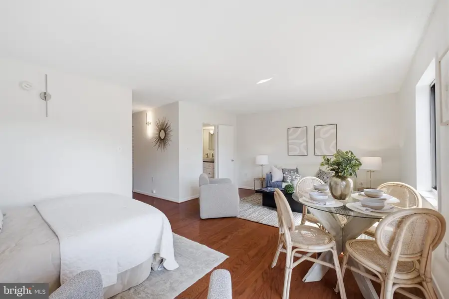 1718 P St Nw #809, Washington, DC 20036 - #2