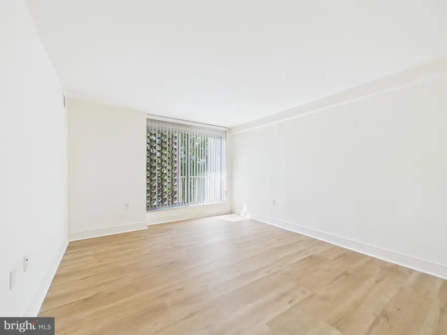 800 4th St Sw #n701, Washington, DC 20024 - #2