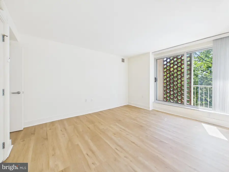 800 4th St Sw #n701, Washington, DC 20024 - #3