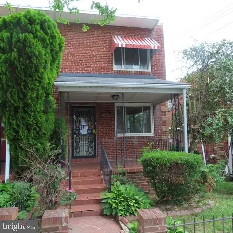 5907 8th St Ne, Washington, DC 20011 - #2