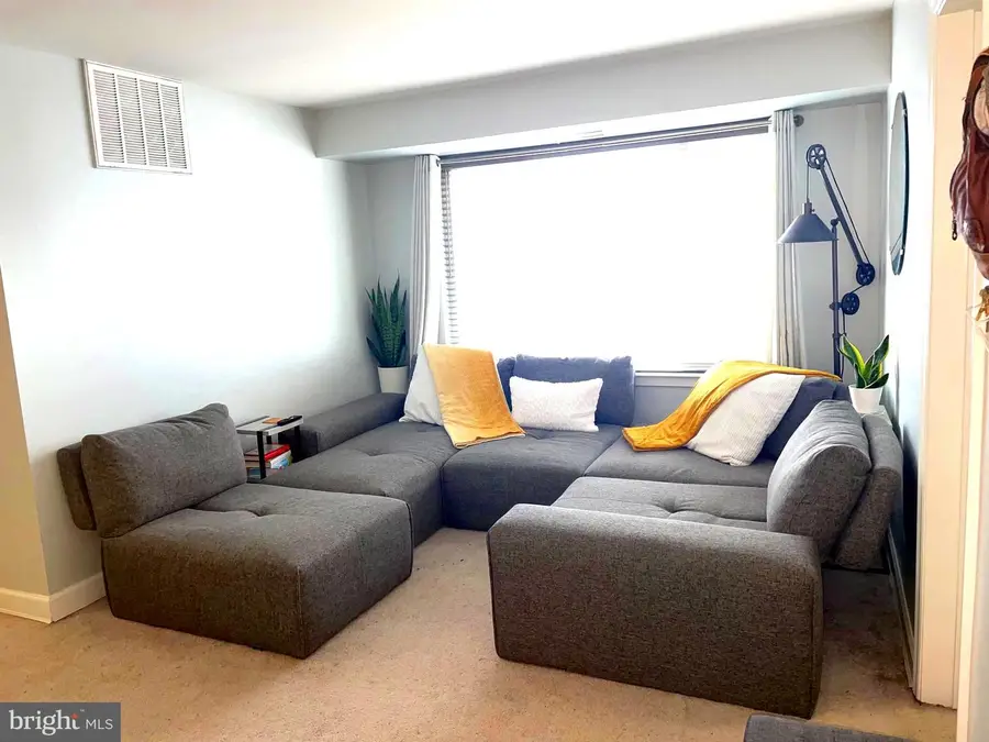 742 Brandywine St Se #202, Washington, DC 20032 - #2