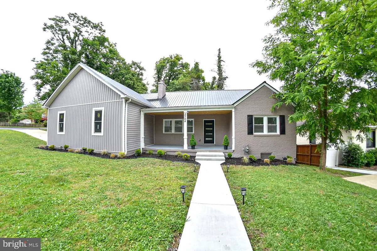 3704 Suitland Rd Se, Washington, DC 20020 - #1