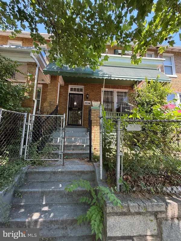 1534 Independence Ave Se, WASHINGTON, DC 20003