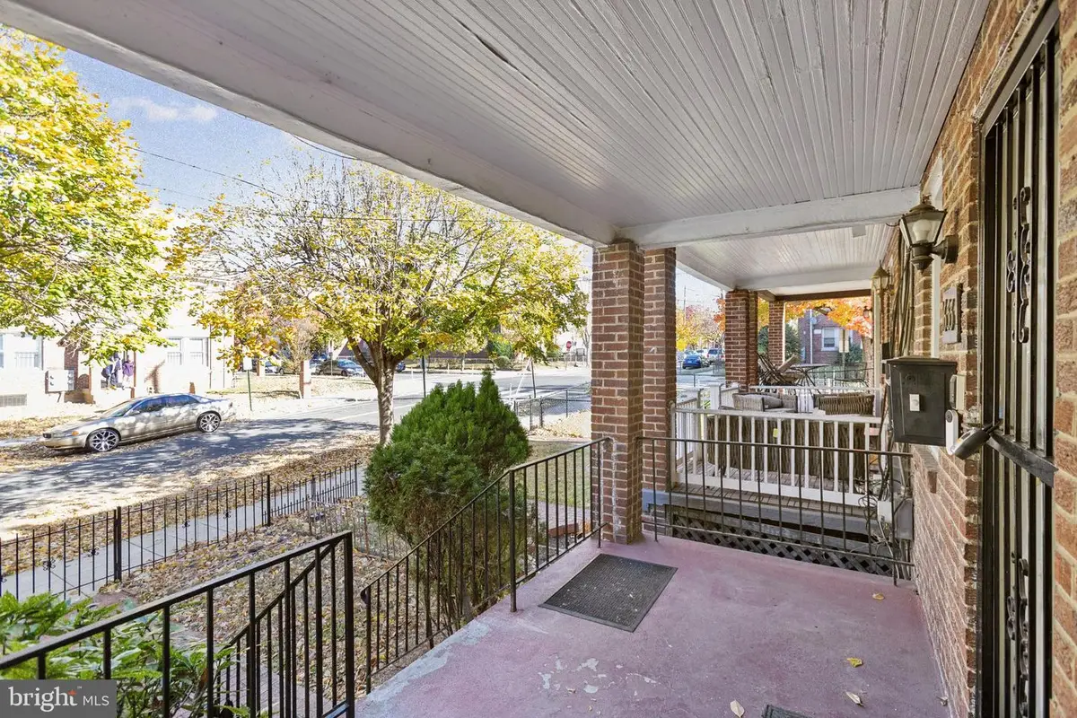 1633 R St Se, Washington, DC 20020 - #1