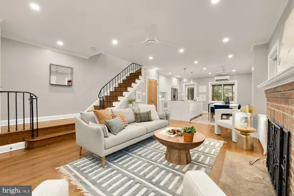 907 Varnum St Ne, WASHINGTON, DC 20017