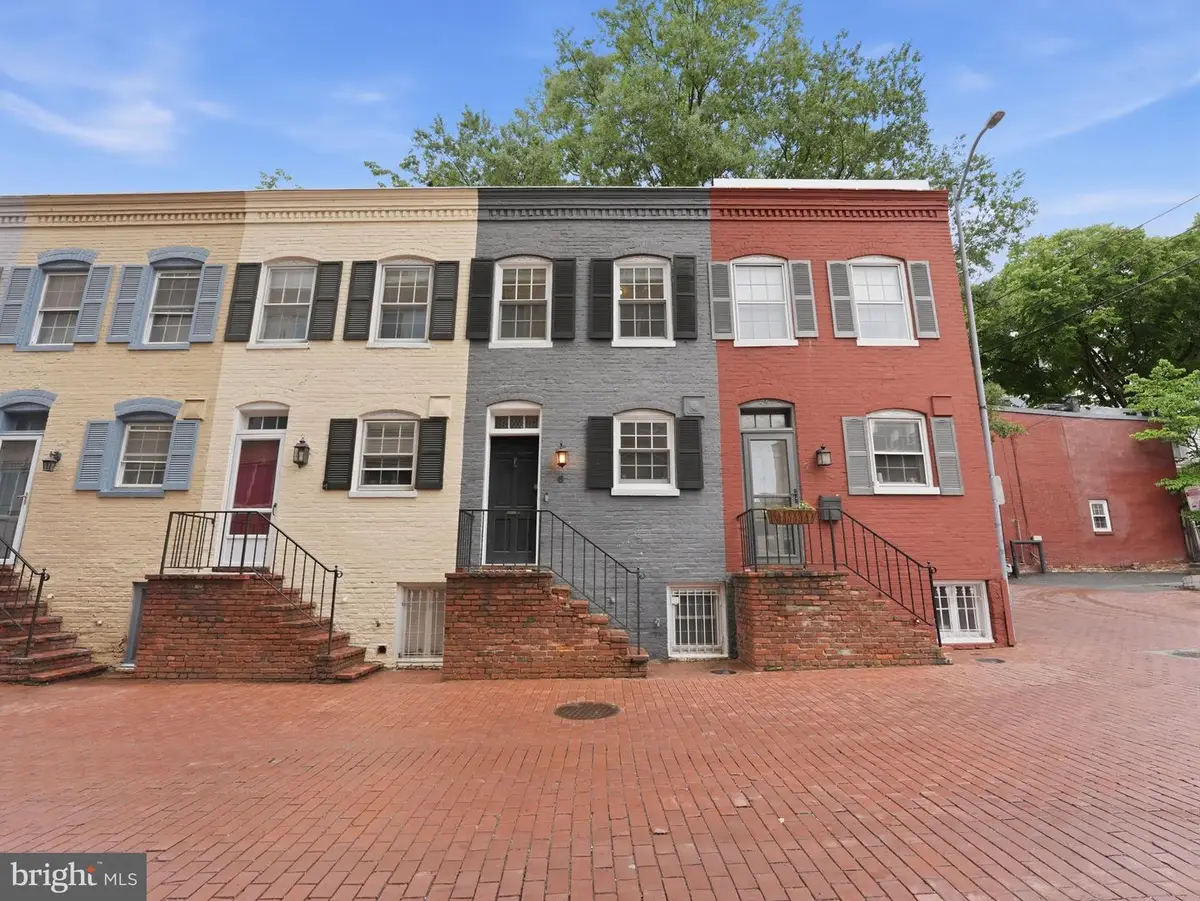 6 Snows Ct Nw, Washington, DC 20037 - #1