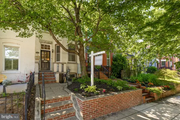 502 12th St Ne, WASHINGTON, DC 20002