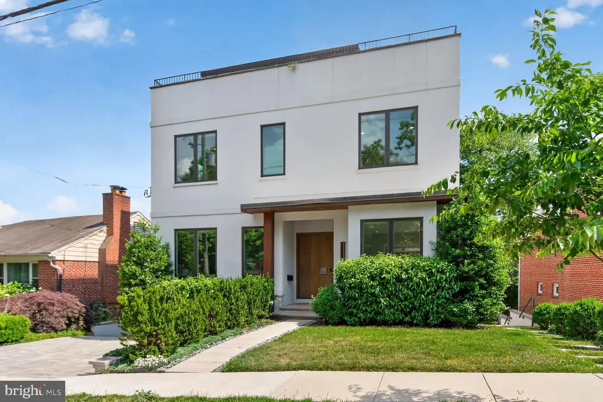 4512 Salem Ln Nw, Washington, DC 20007 - #1