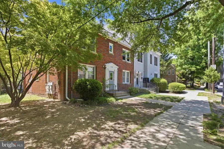 1348 Nicholson St Nw, Washington, DC 20011 - #3