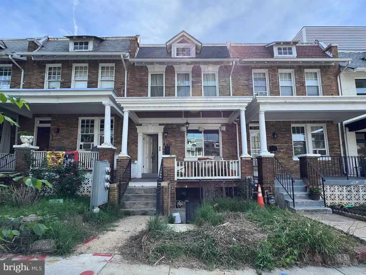 3721 9th St Nw, Washington, DC 20010 - #1