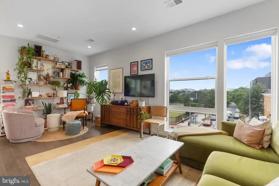 653 Irving St Nw #7, Washington, DC 20010 - #2