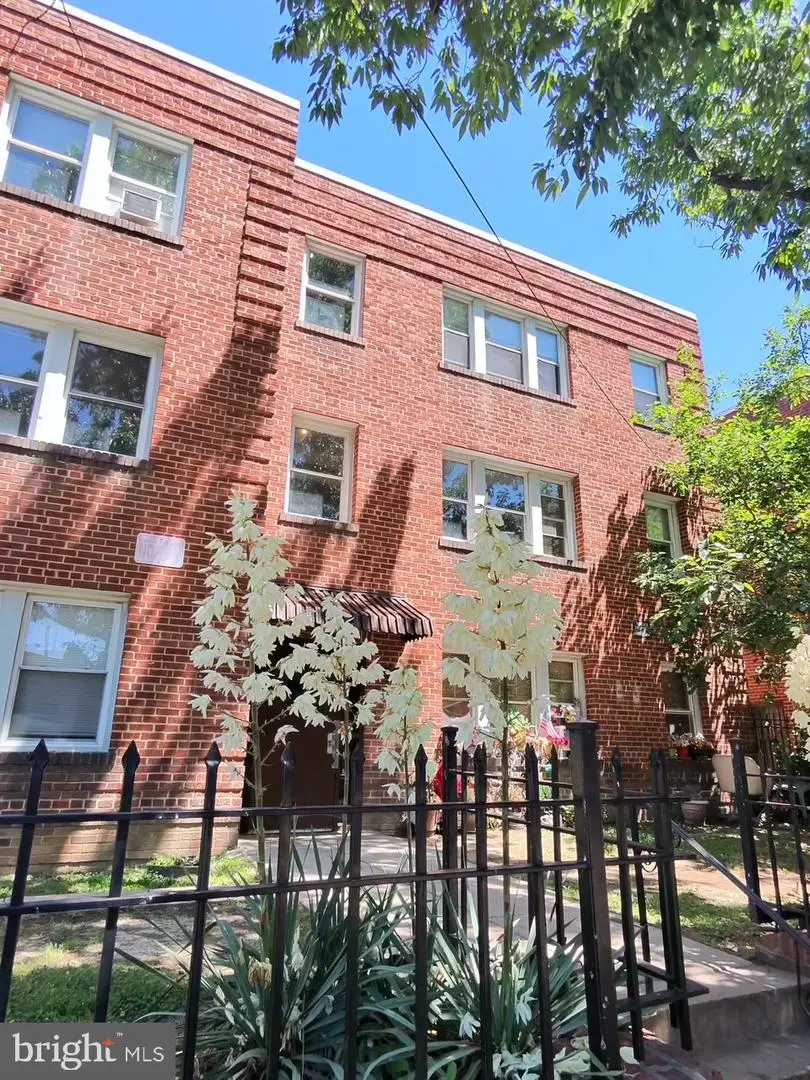 356 Raleigh St Se, Washington, DC 20032 - #2