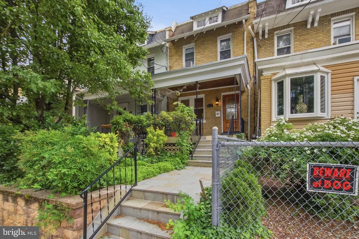 440 Ne Delafield Pl Nw, Washington, DC 20011 - #1