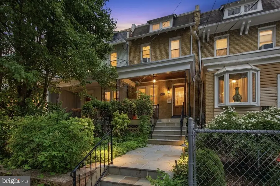 440 Ne Delafield Pl Nw, Washington, DC 20011 - #3