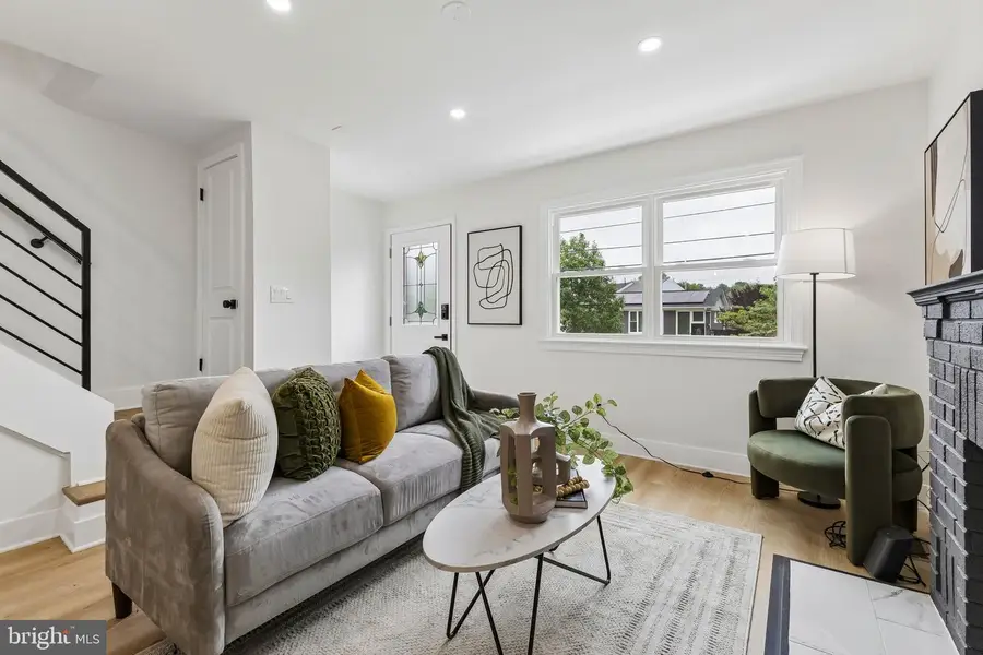 4620 Hanna Pl Se, Washington, DC 20019 - #3