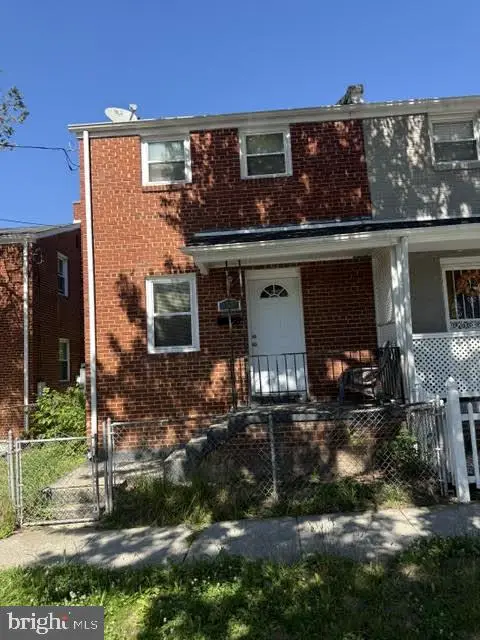 486 Burbank St Se, Washington, DC 20019 - #1