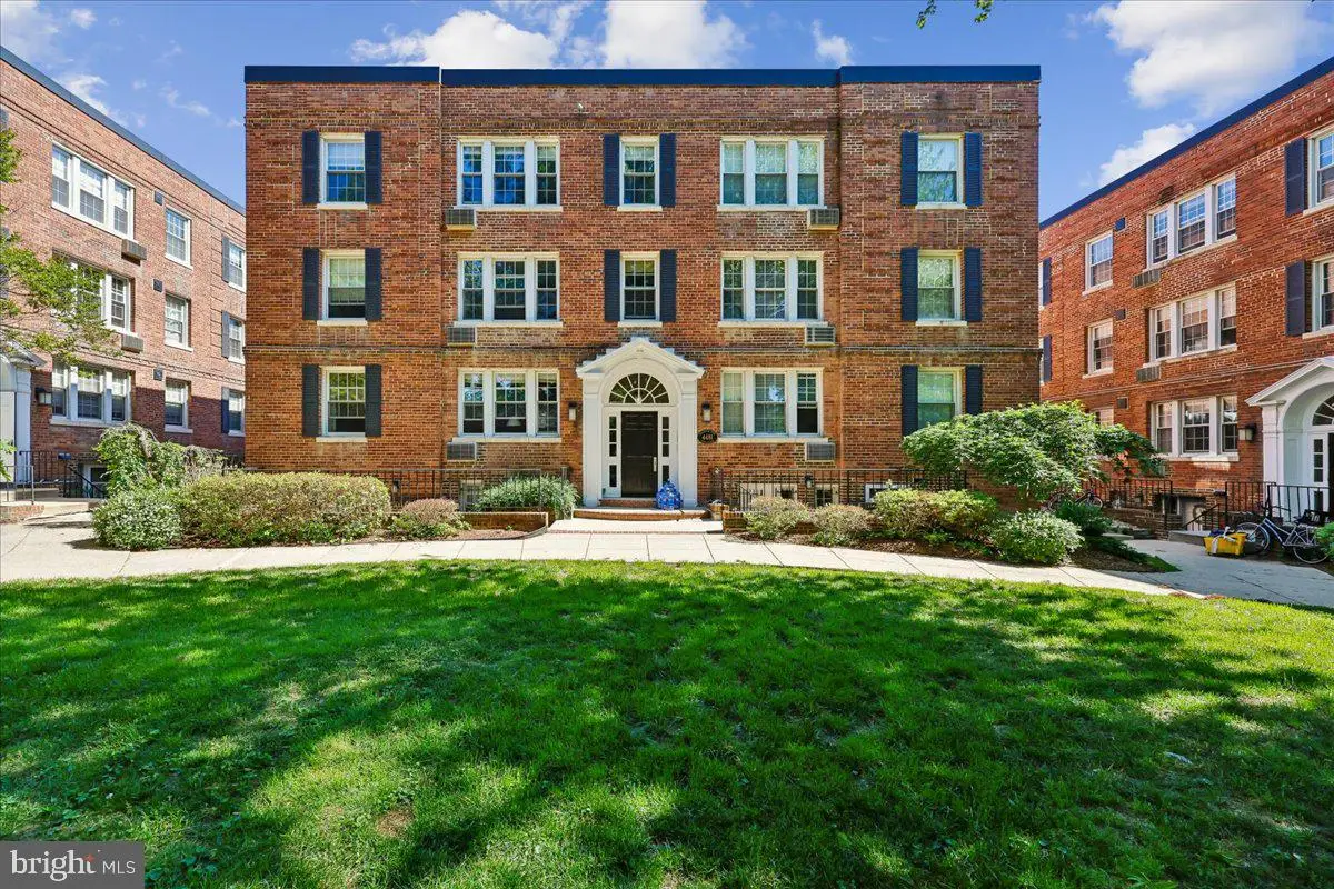 4481 Macarthur Blvd Nw #204, Washington, DC 20007 - #1