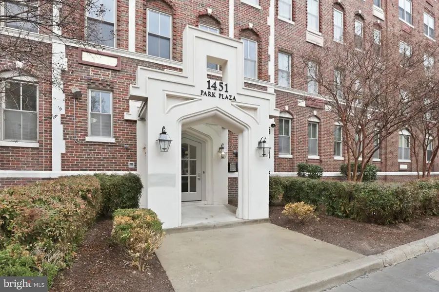 1451 Park Rd Nw #111, Washington, DC 20010 - #2