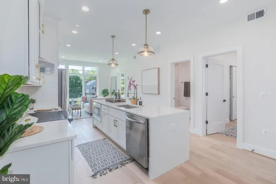 4347 Harrison St Nw #five, Washington, DC 20015 - #3