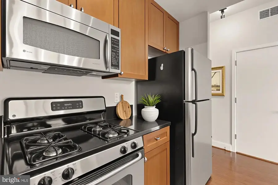 2120 Vermont Ave Nw #411, Washington, DC 20001 - #3