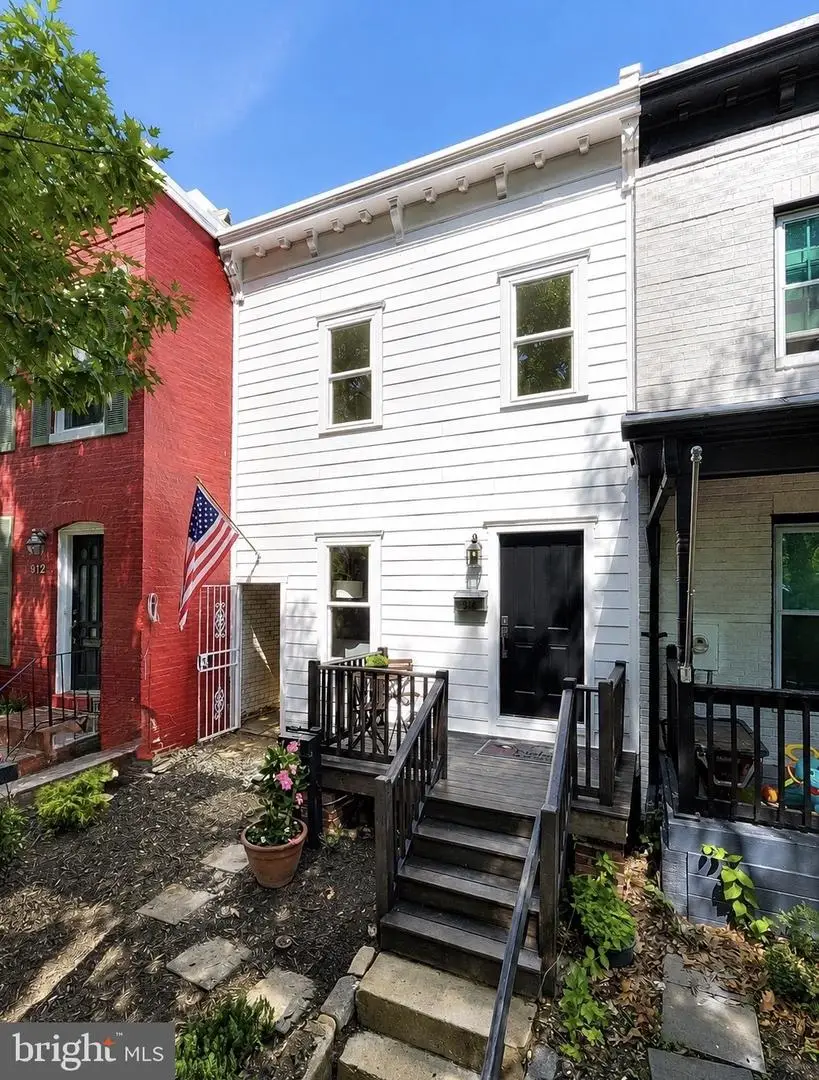 914 15th St Se, Washington, DC 20003 - #2