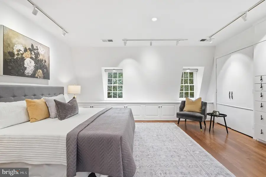 2539 Waterside Dr Nw, Washington, DC 20008 - #3
