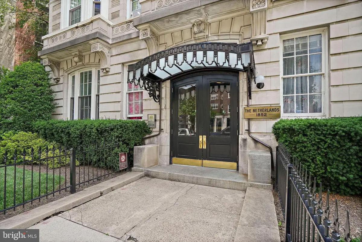 1852 Columbia Rd Nw #401, Washington, DC 20009 - #1
