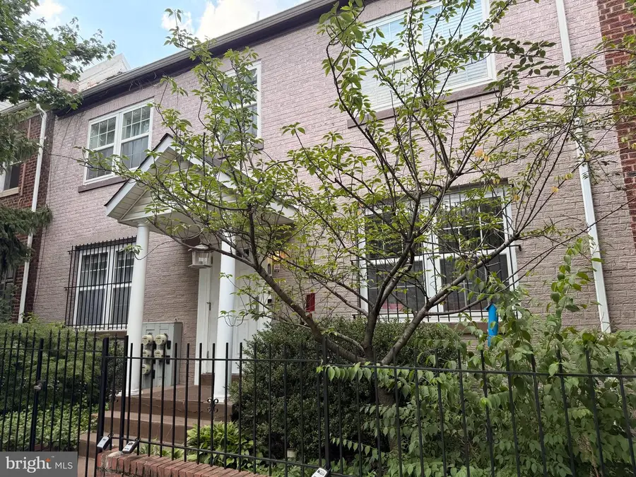 1840 D St Ne #4, Washington, DC 20002 - #2