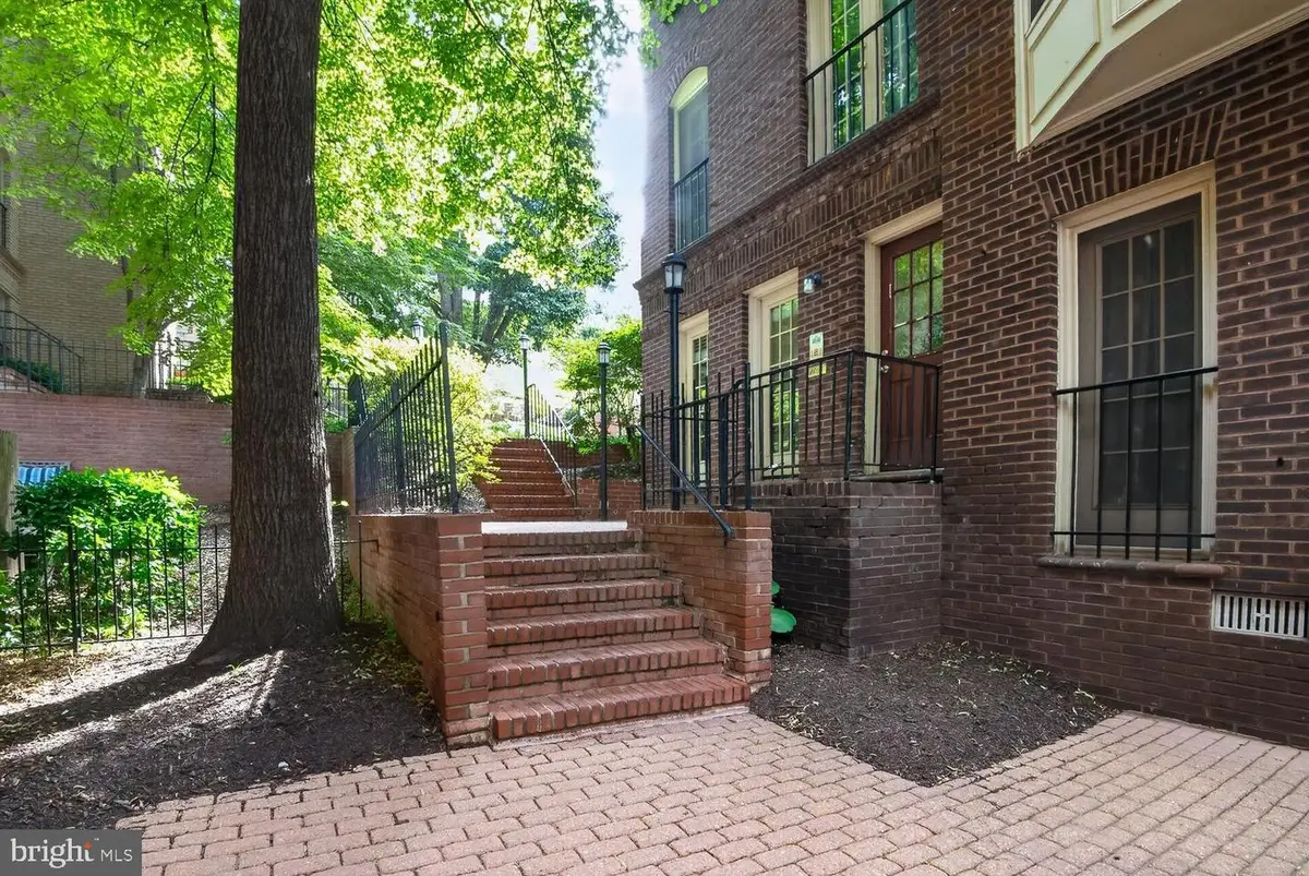 4605 Macarthur Blvd Nw #a, Washington, DC 20007 - #1