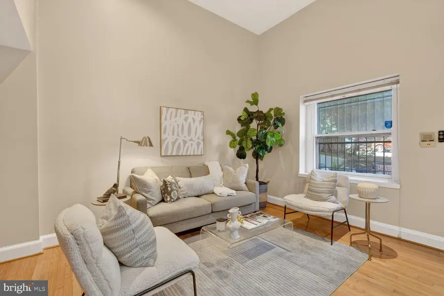523 8th St Ne #t2, Washington, DC 20002 - #3