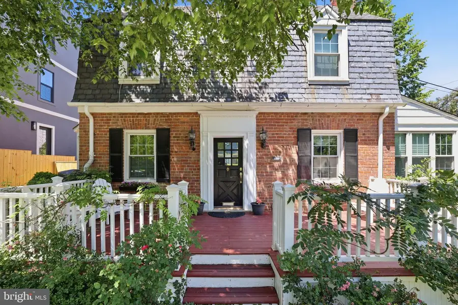 6010 34th Pl Nw, Washington, DC 20015 - #2