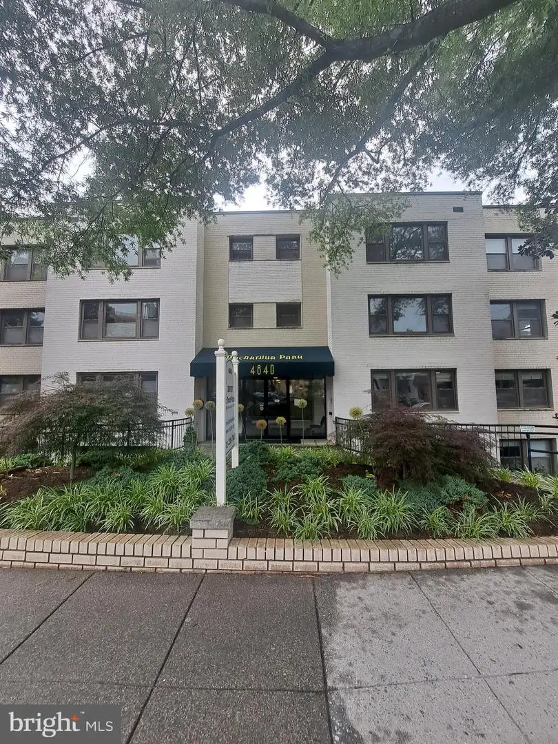 4840 Macarthur Blvd Nw #307, Washington, DC 20007 - #3
