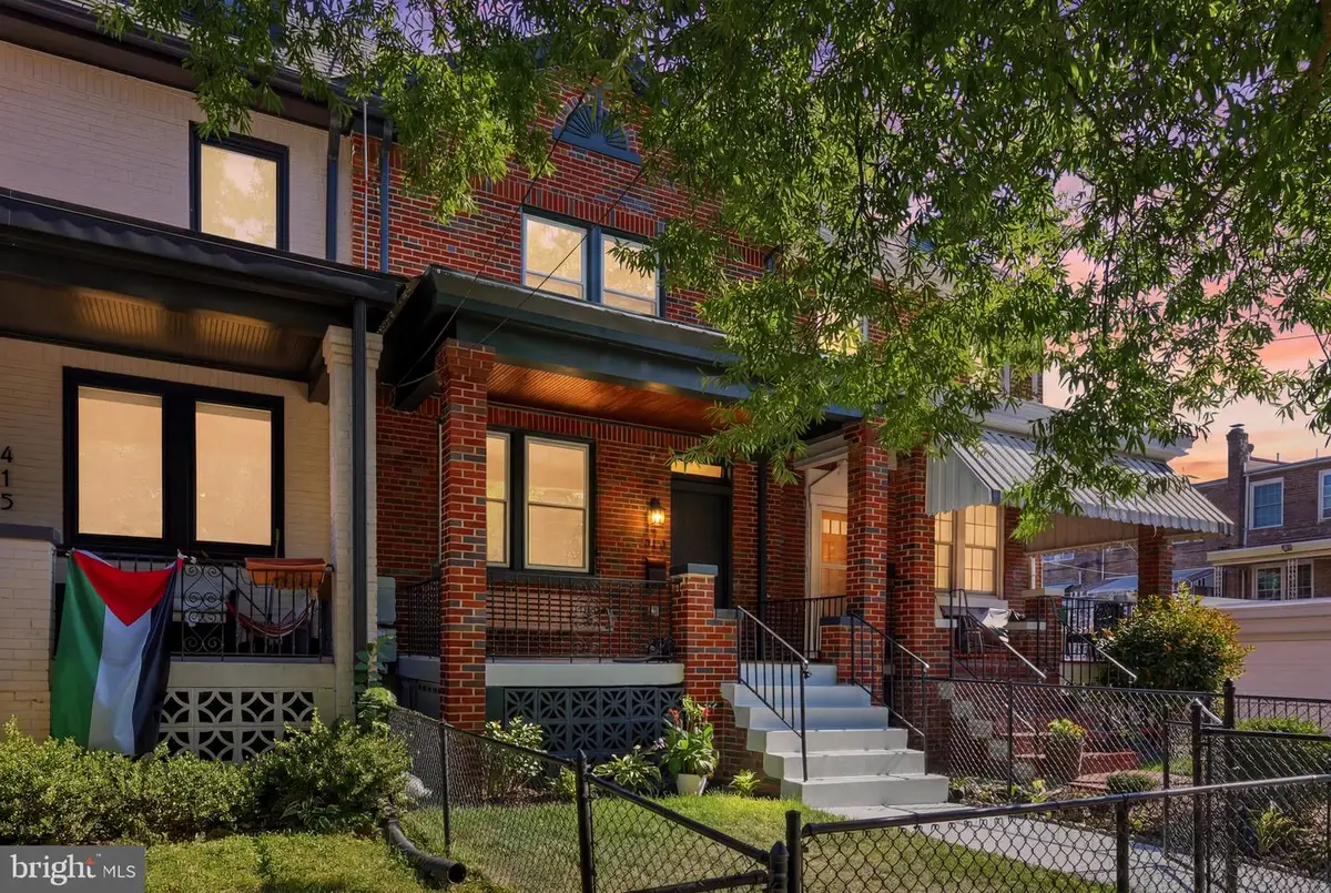 413 Hamilton St Nw, Washington, DC 20011 - #1