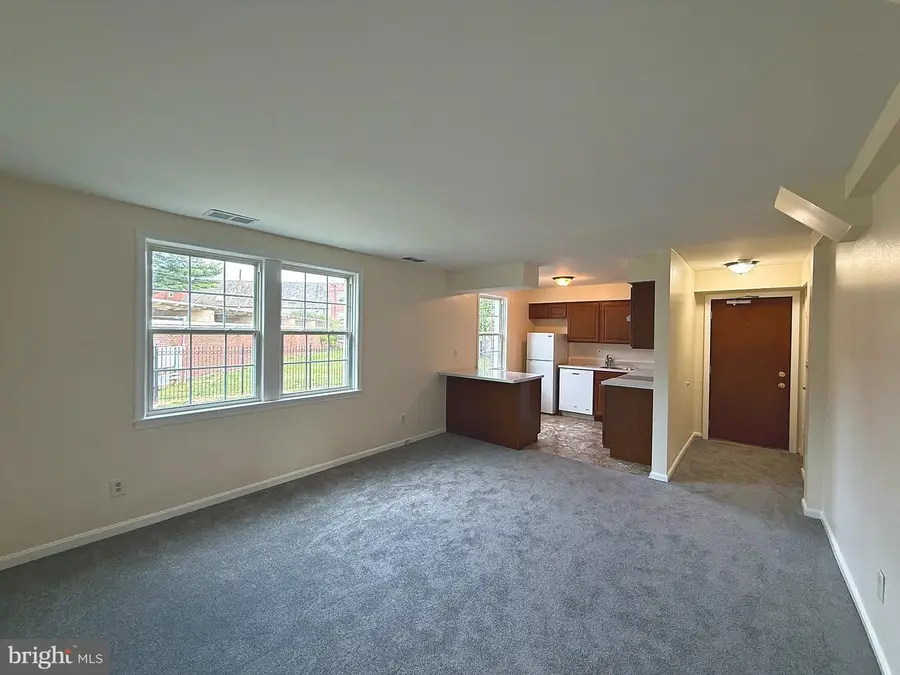 3823 W St Se #201, Washington, DC 20020 - #3