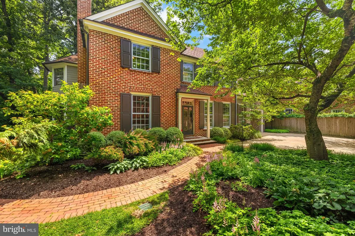 3847 Macomb St Nw, Washington, DC 20016 - #1