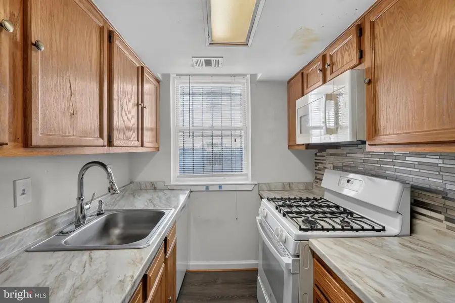 724 Brandywine St Se #103, Washington, DC 20032 - #3