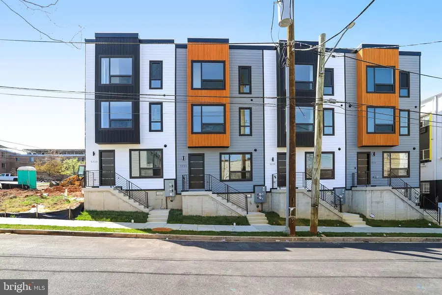 5219 F St Se, Washington, DC 20019 - #2