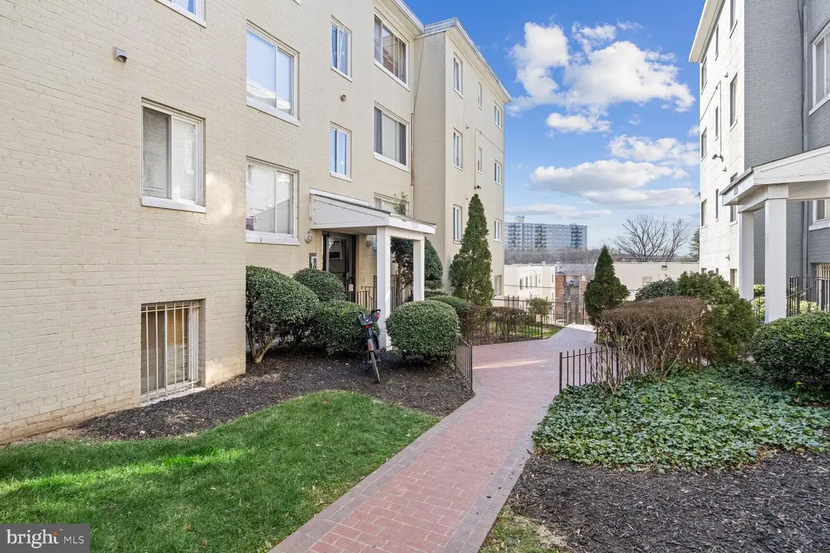 713 Brandywine St Se #203, Washington, DC 20032 - #1