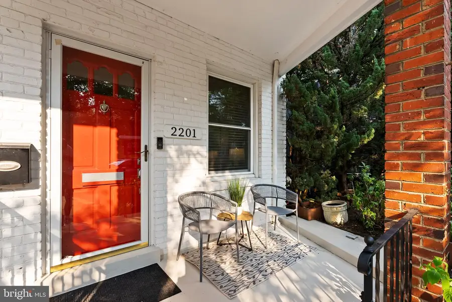 2201 Observatory Pl Nw, Washington, DC 20007 - #2