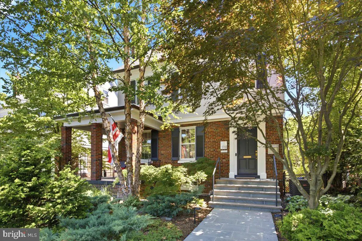 3708 Yuma St Nw, Washington, DC 20016 - #1