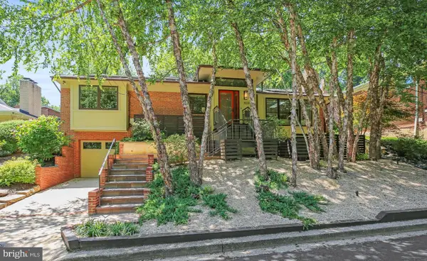 8226 West Beach Dr Nw, WASHINGTON, DC 20012