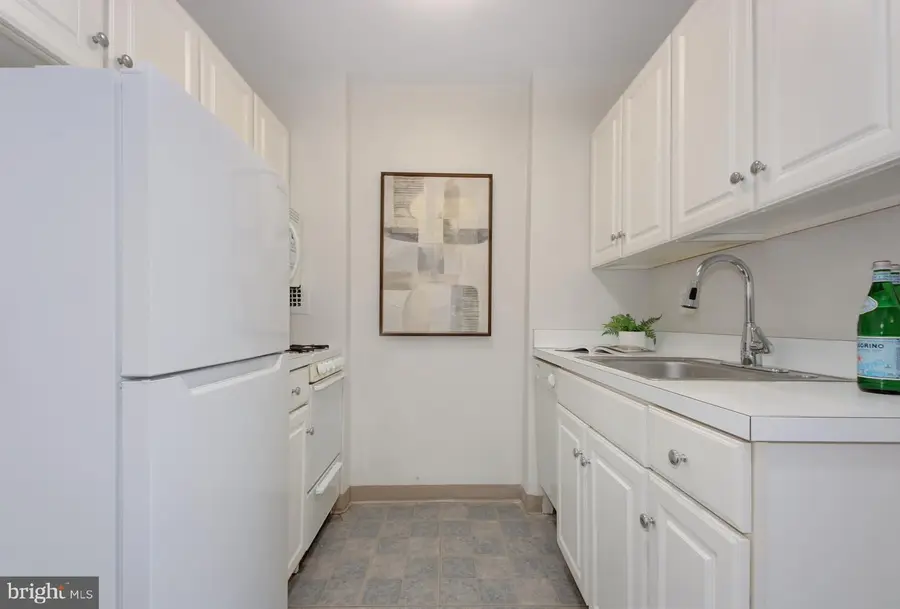 922 24th St Nw #717, Washington, DC 20037 - #3